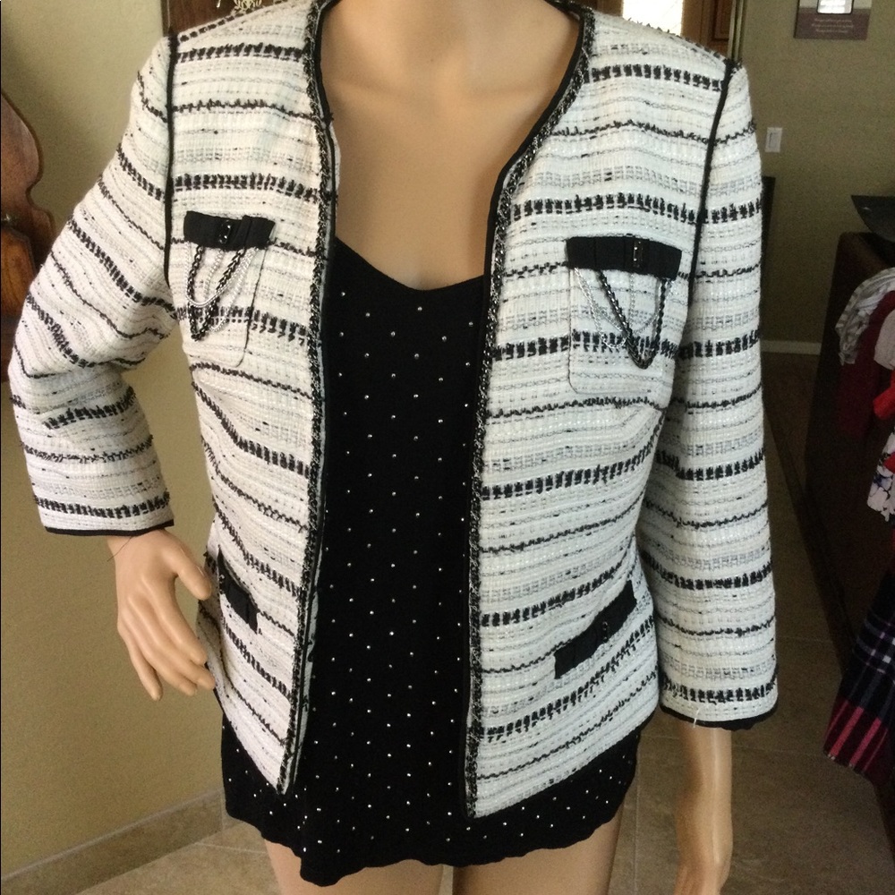Dress or slacks jacket. - Picture 7 of 8